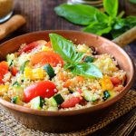 Proso s povrćem u košarici od parmezana